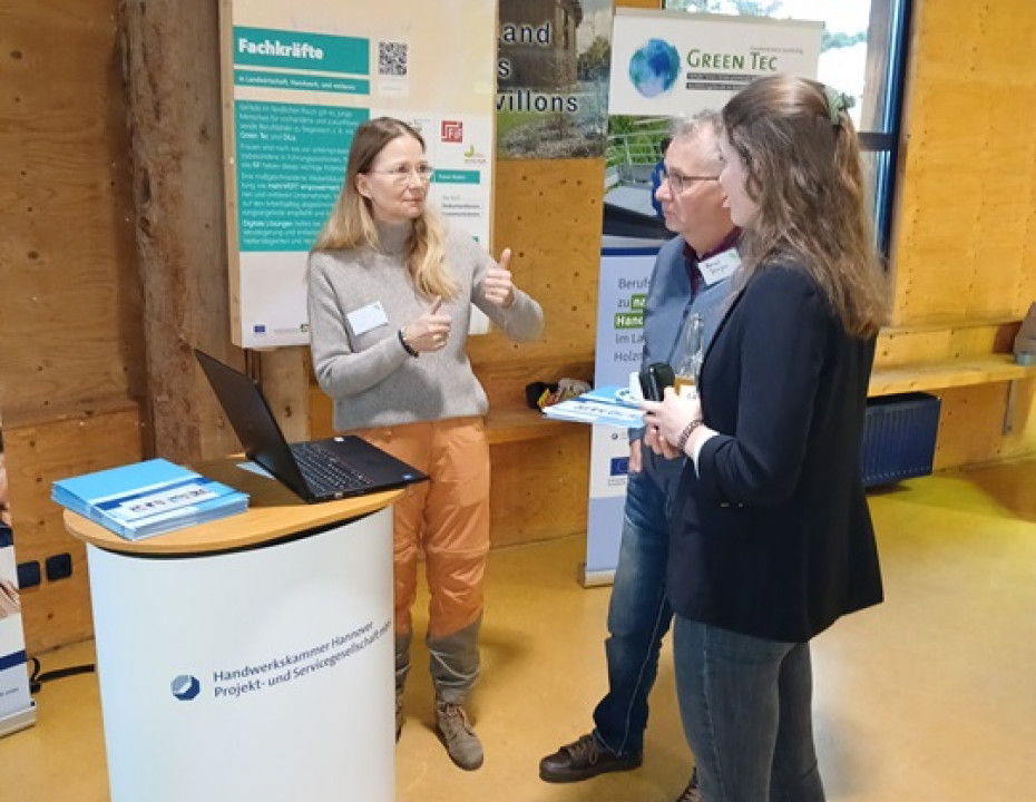 Auskunftsinsel Nachwuchsgewinnung und Fachkräftethemen