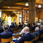 Bernd_Antelmann_begrüßt_zahlreiche_Gäste_zum_Auftakt